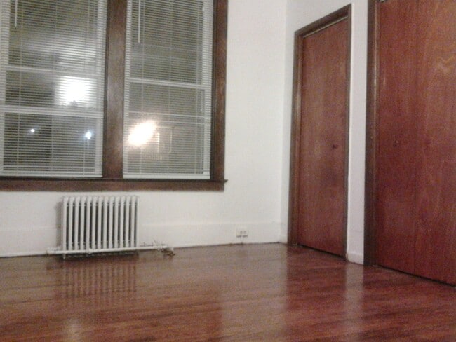 Photo - 130 College Pl Unit 1