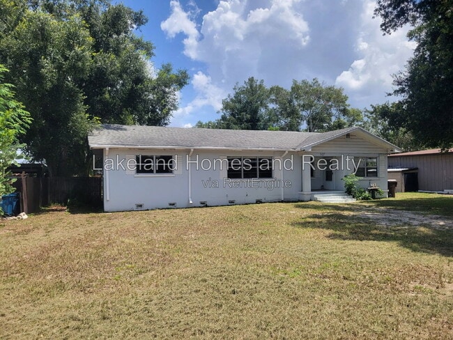 Photo - 307 Steedly Ave