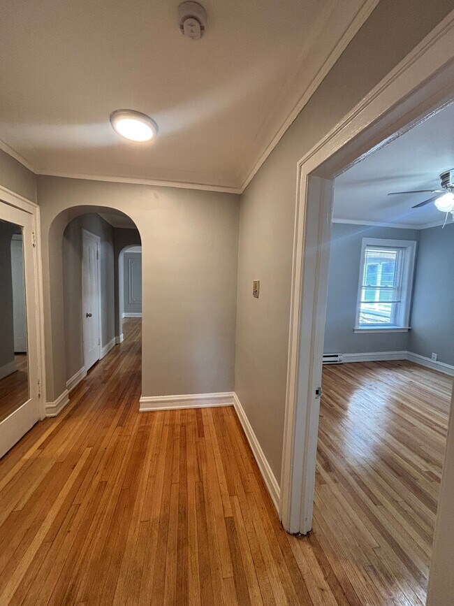 Photo - 8346-8348 S Maryland Ave Unit 8346-1