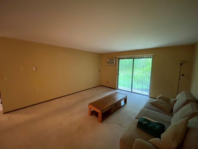 Photo - SHI RENTAL Unit 5337-102 Rent