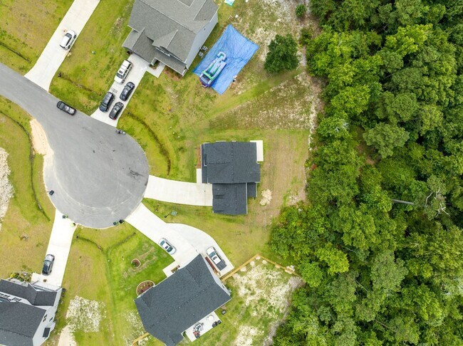 Photo - 215 Purple Martin Dr