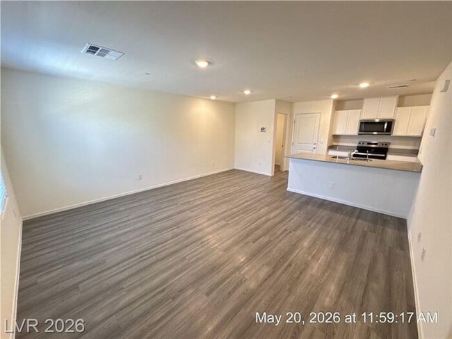 Photo - Beautiful Townhome with Quartz Counters & Private Setting in Southwest Las Vegas