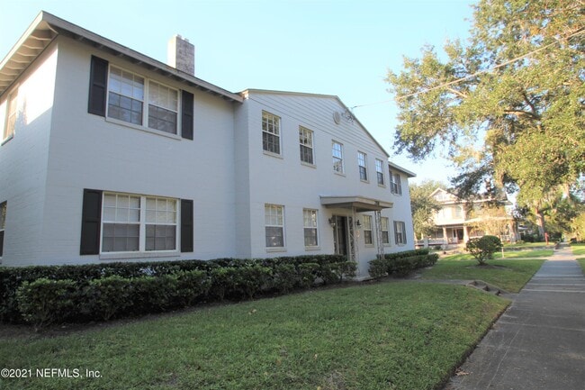Building Photo - 1611 Stockton St Rental