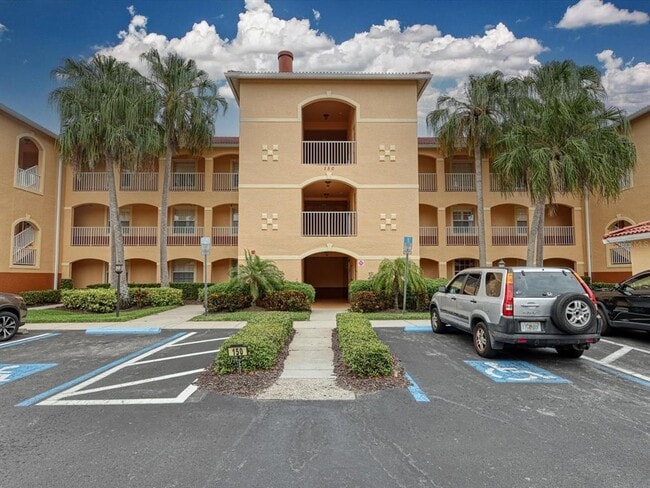 150 L Pavia Blvd Unit 13