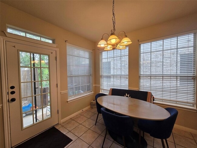 Photo - 10620 Chestnut Ridge Rd