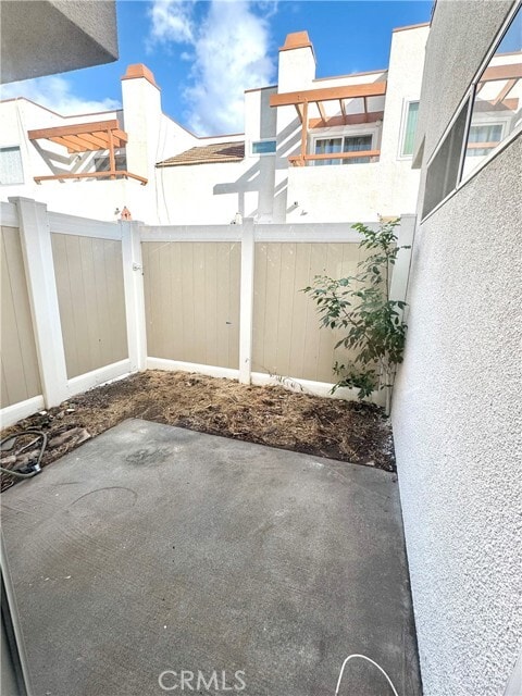Photo - 20254 E Arrow Hwy Unidad B