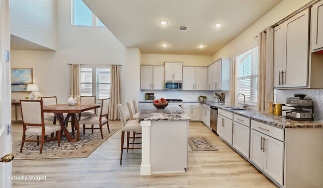 Photo - 833 Concan Dr