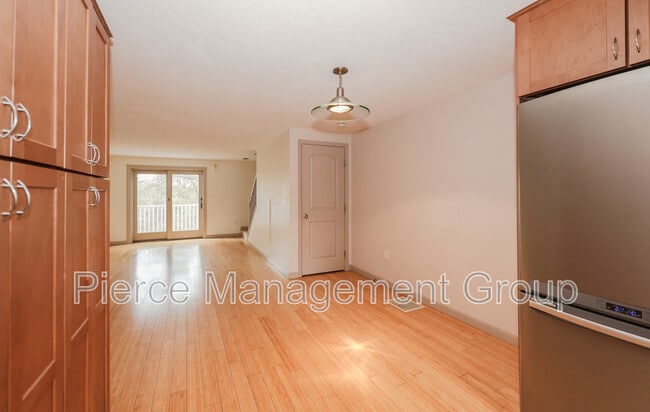 Photo - 6 Pleasant St