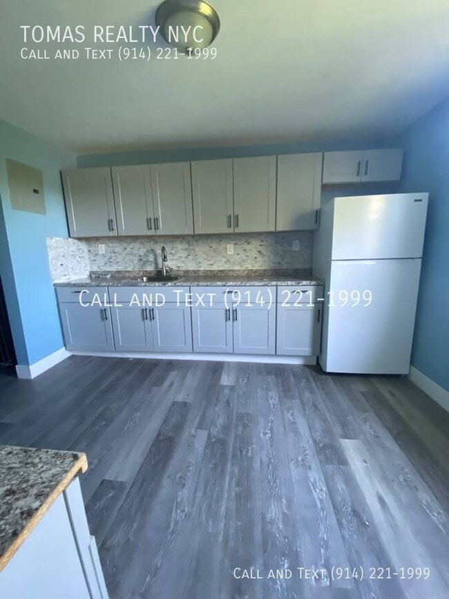 Photo - 222 Sommerville Pl