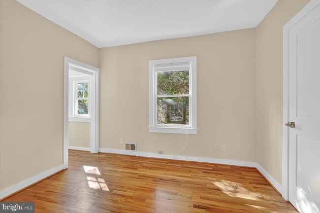 Building Photo - 3629 22nd St N Rental
