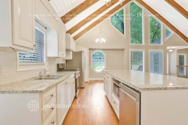 Photo - 405 Bramble Ct