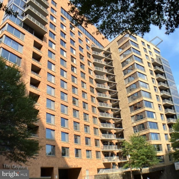 Building Photo - 2001 15th St N Unit 319 Rental