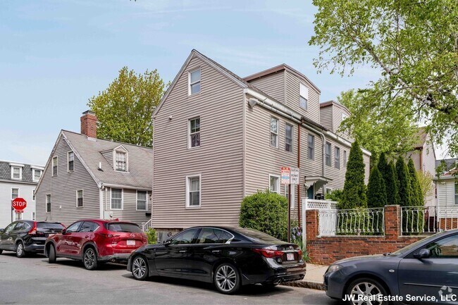 Building Photo - 229 Hurley St Unit 1 Rental