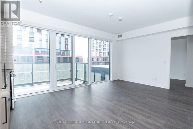 Photo - 180 Mill St Unité S707