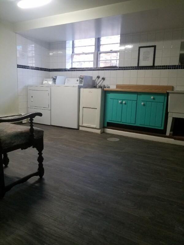 Photo - 3376 S Sherman St Unidad 06