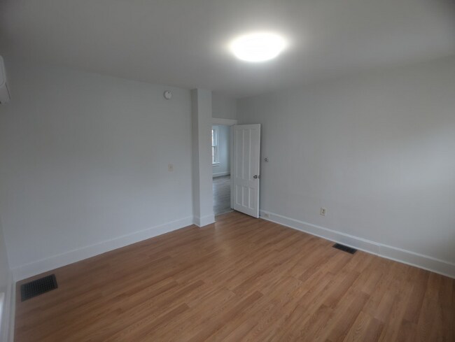 Photo - 201 Division St Unidad 201