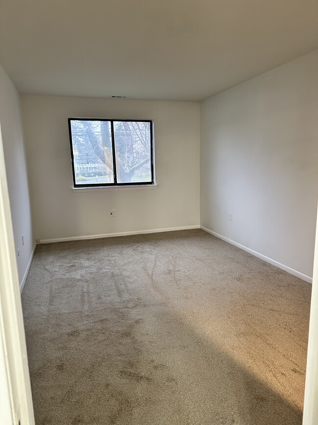 316 White Horse Pike Condo Condo for Rent in West Collingswood, NJ