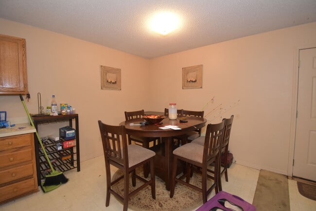 Photo - 400 W Florida Ave Unit 400 W Florida Ave. B