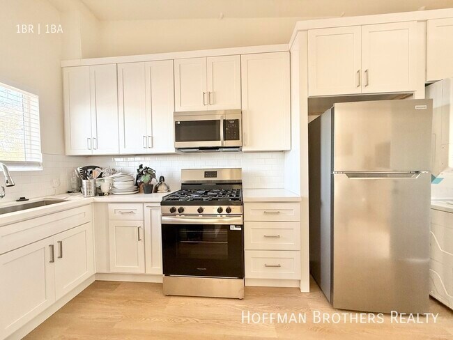 Photo - 1467 Fairbanks Pl