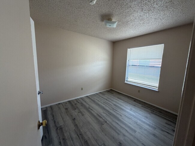 Photo - 13340 Horizon Blvd