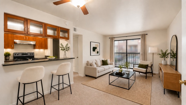 Building Photo - Beautiful Condo at The Reserve, About 2.3 Miles from the Plaza Unit 907