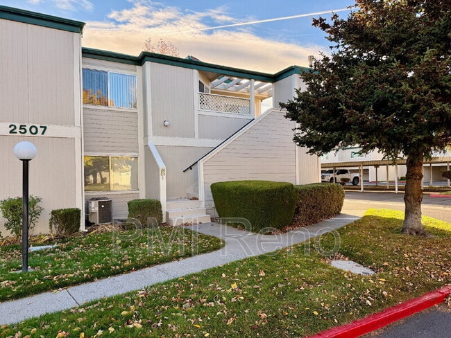 Building Photo - 2507 Sycamore Glen Dr Unit 1