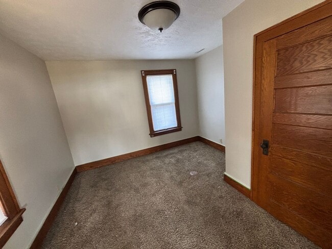 Photo - 3117 Marshall Ave Unit 3117 1/2 Marshall Ave