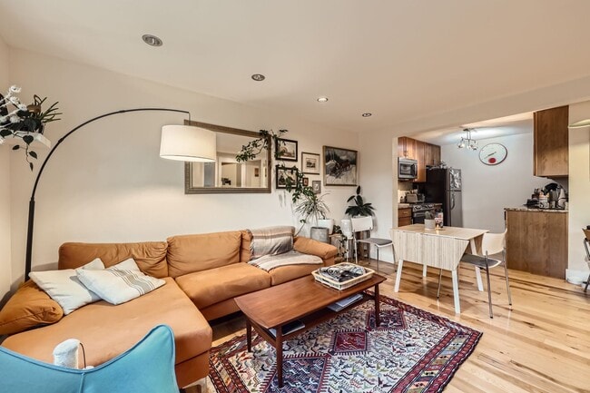 Photo - 2460 W Caithness Pl