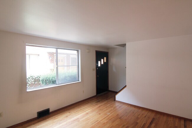 Photo - 432 Franklin Ave