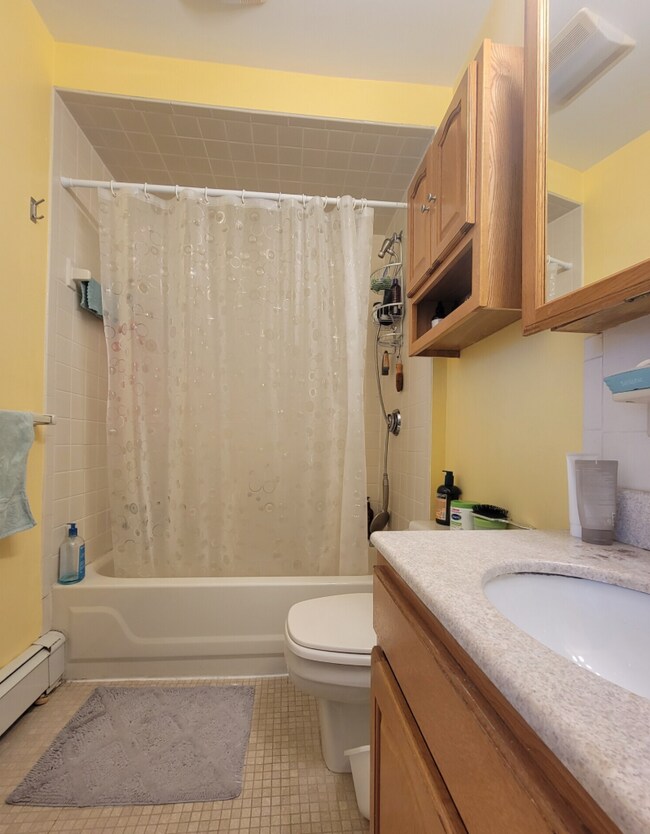 Photo - 139 Brook St