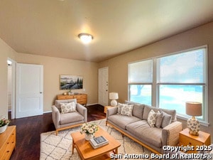 Photo - 103 Harwood Dr