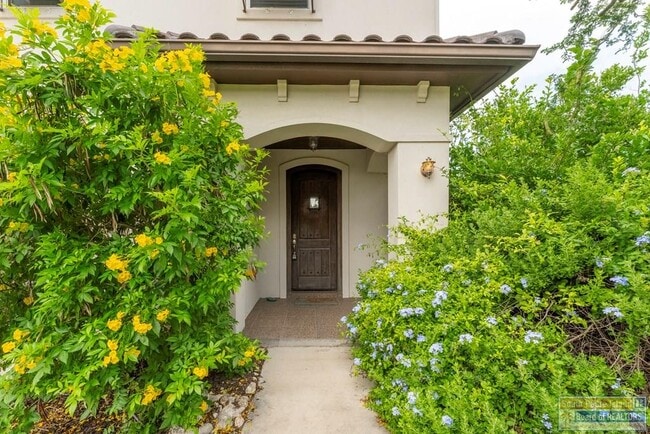 Photo - 133 Oleander Dr
