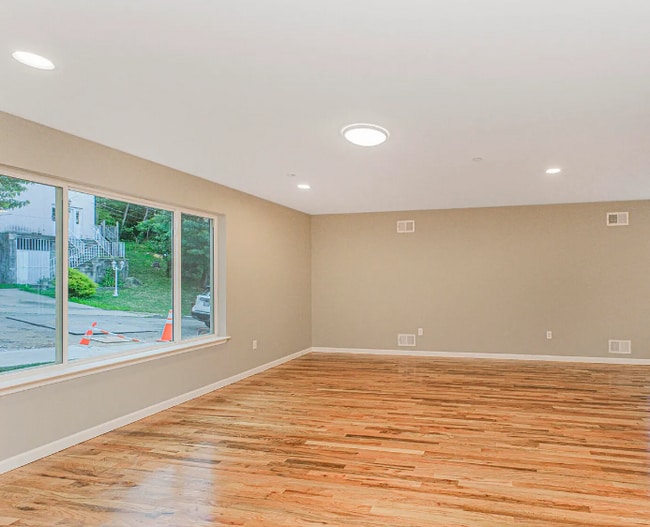 Photo - 31 Cunard Ave Unit 1 and 2