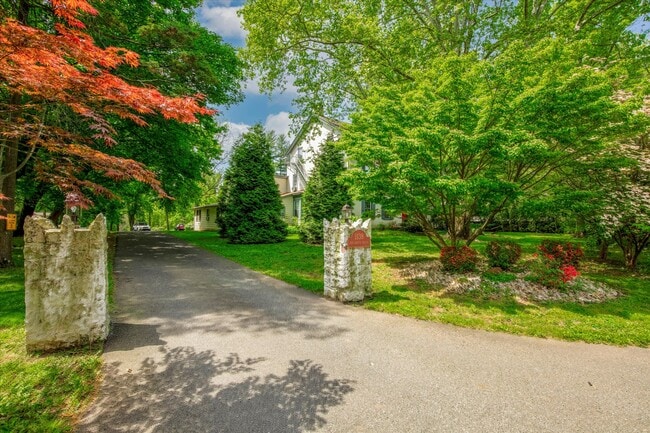 Photo - 1138 E Schuylkill Rd