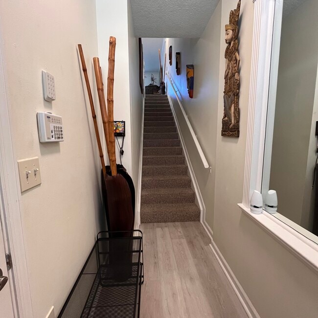 Photo - 2018 Alta Meadows Ln