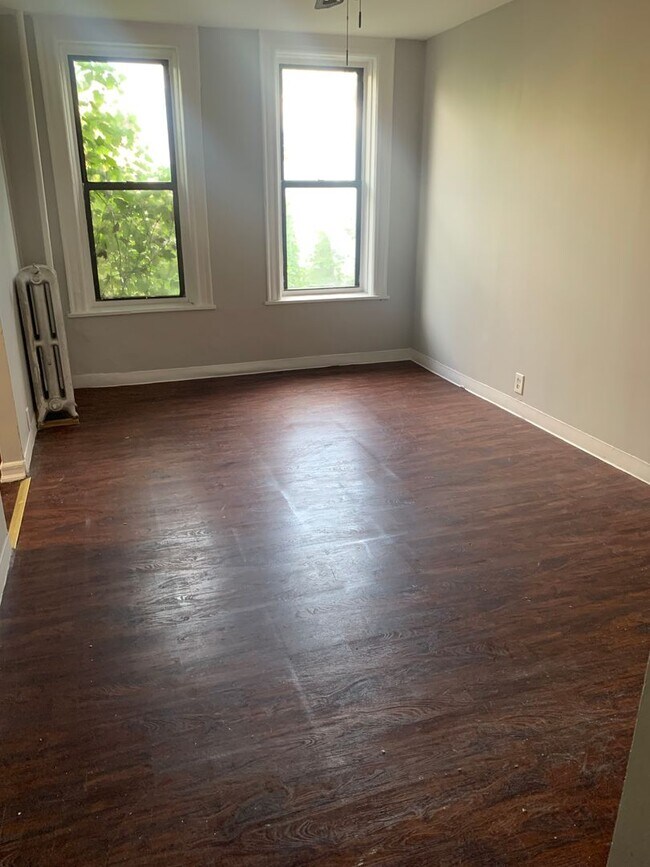 Photo - 280 Hawthorne Avenue Unit 6