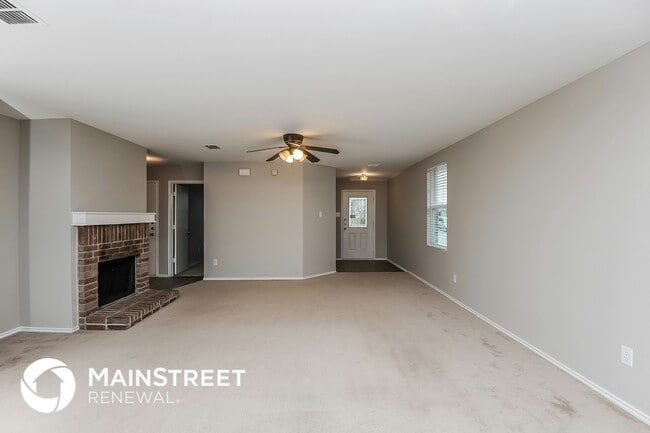 Photo - 1617 Rialto Way