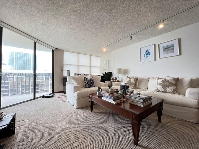 Photo - 1901 Brickell Ave Unit B1807