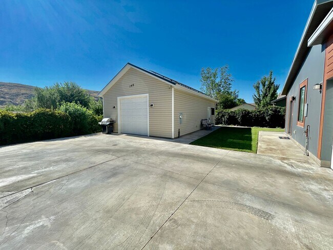 Detached Casita in LaVerkin with Private G... - Detached Casita in LaVerkin with Private G... House