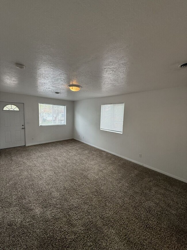 Photo - 345 Randolph Ave