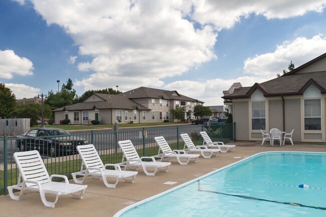 Pool - Chesterfield Village