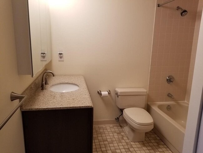 Photo - 12 9th St Unit 301