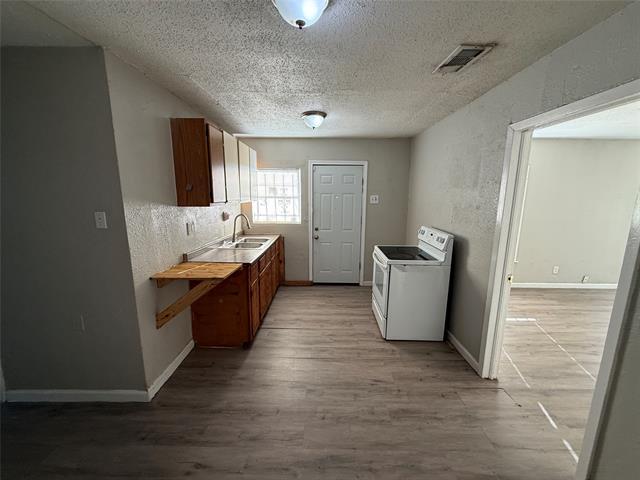 Photo - 2213 Lea Crest Dr