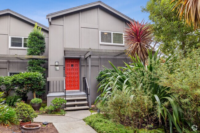 Lyford Drive Apartments