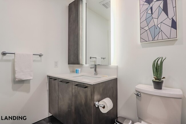 Photo - 632 Howard Rd SE Unidad 931