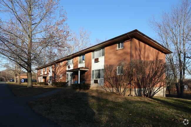 Crestwood Park I - Crestwood Park I Apartments