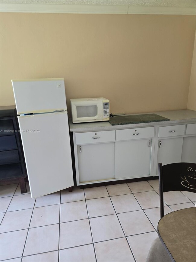 Photo - 1113 NE 2nd St Apartamento Unidad 1-2