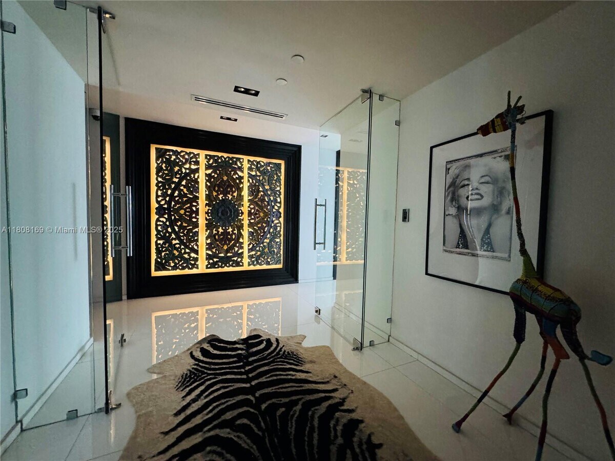 Photo - 900 Biscayne Blvd Unit 6207