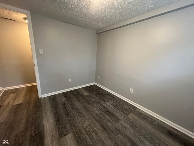 Photo - 2522 N Harding St