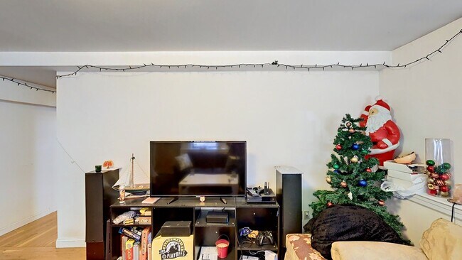 Photo - 17 Glenville Ave #23 Boston MA 02134